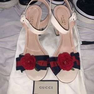 GUCCI Appliquéd grosgrain-trimmed leather sandals.